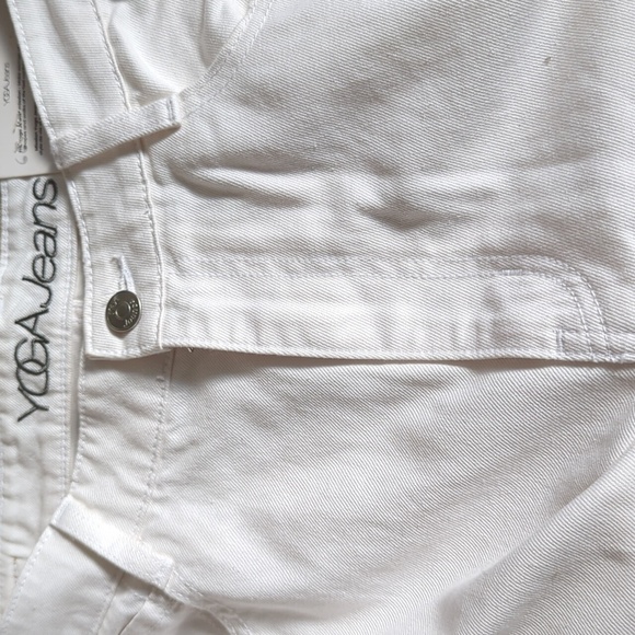 NWT Yoga Jeans Chloe Straight  Size 33 - Picture 7 of 10